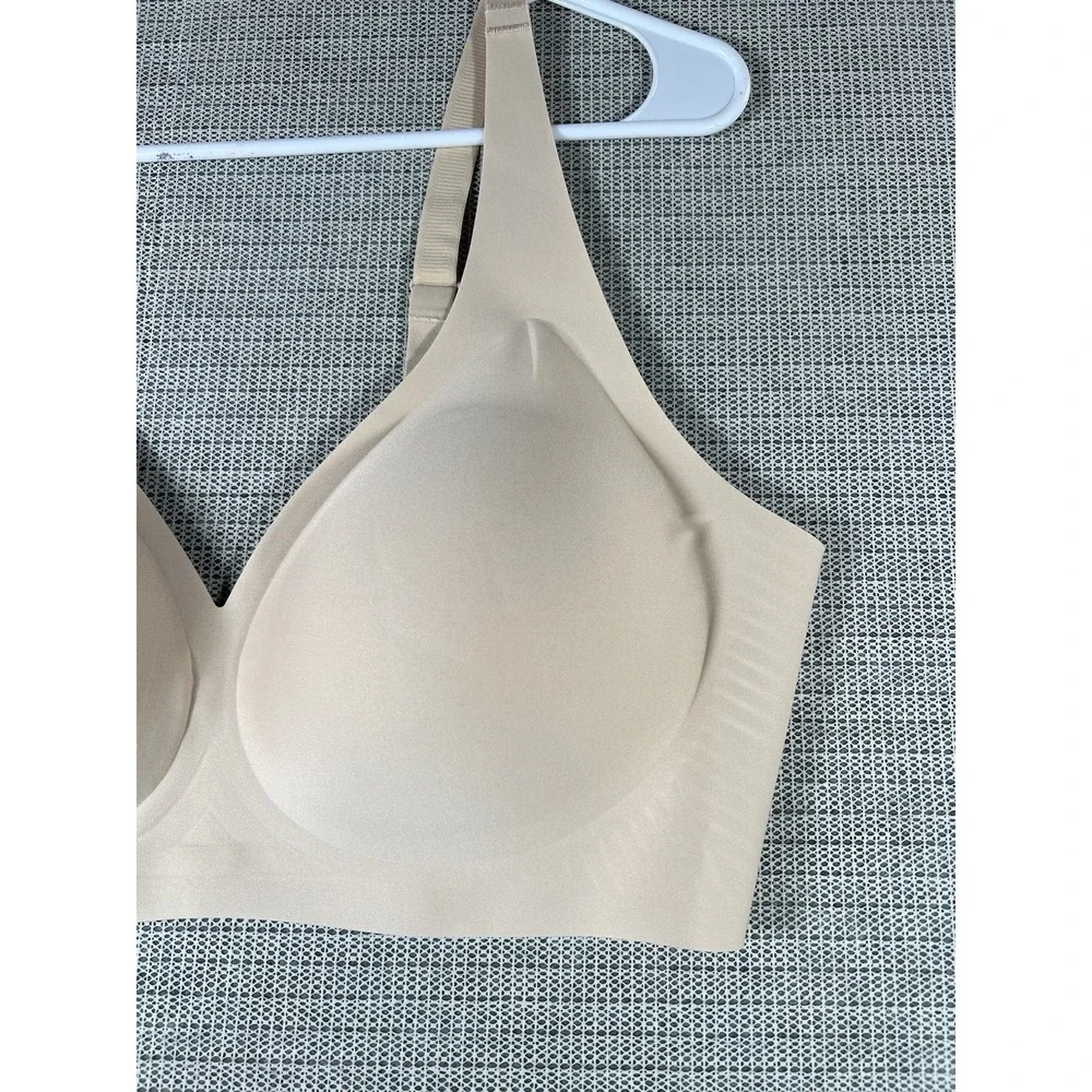 Womens Beige Wireless Padded T-Shirt Bra Adjustable Straps Hook & Eye 3XL